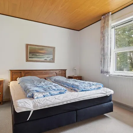 Three-bedroom In Romo Romo