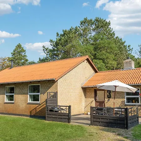 Semesterbostad Three-bedroom In Romo *